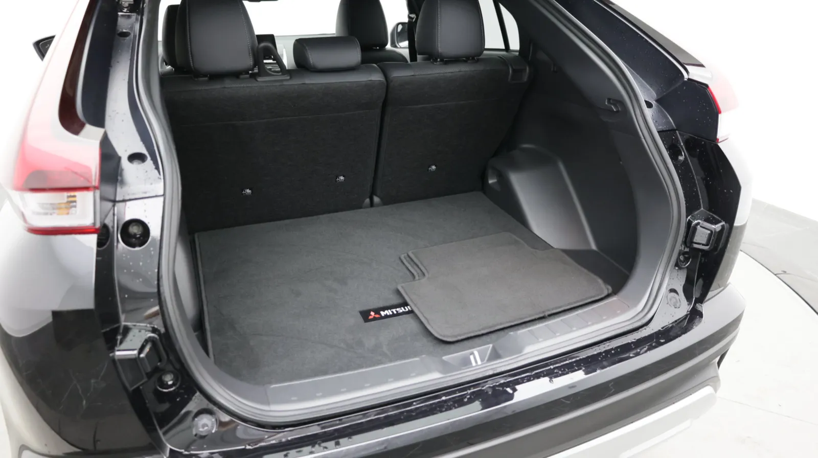 Mitsubishi Eclipse Cross photo 29