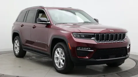 Another view of 2023 Jeep Grand Cherokee Limited for sale in Jacksonville, FL at Auto Boutique Florida