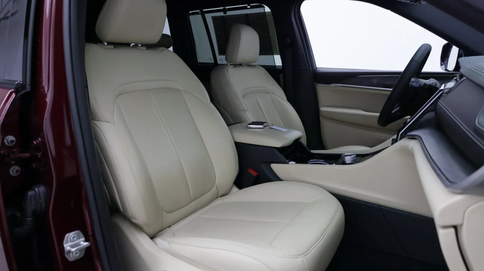 Jeep Grand Cherokee photo 40