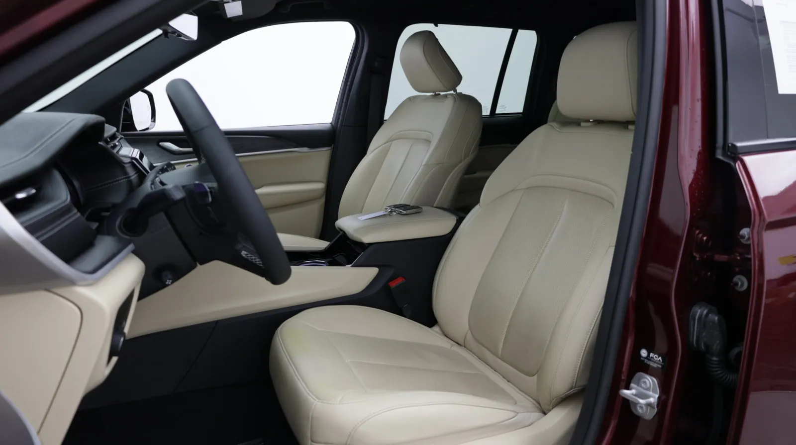 Jeep Grand Cherokee photo 16