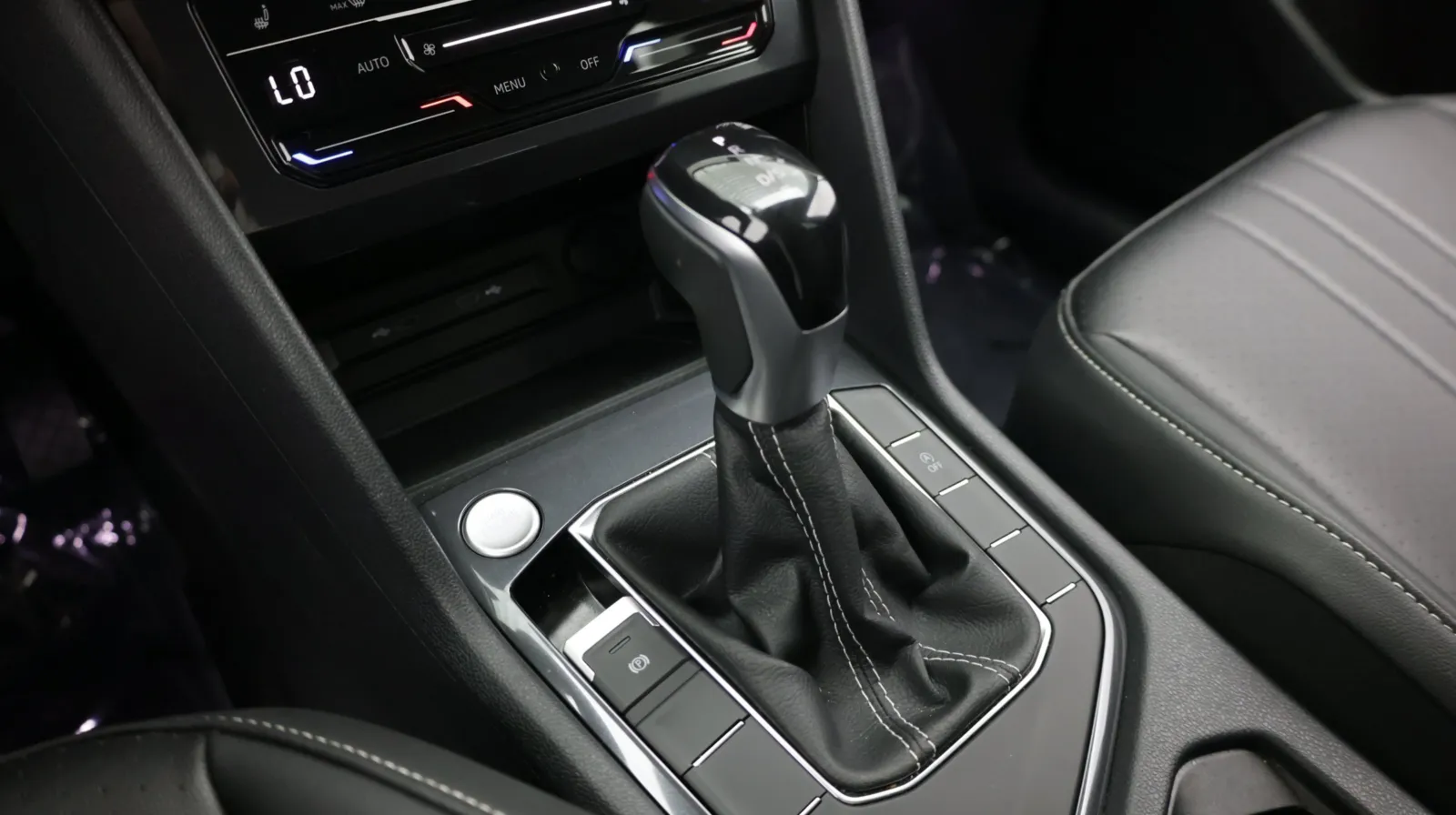 Volkswagen Tiguan photo 17