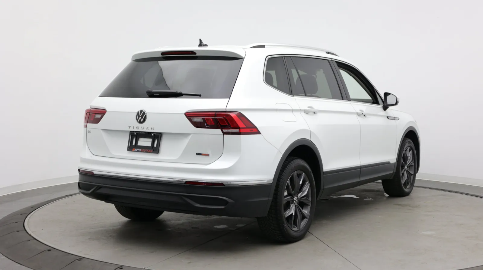 Volkswagen Tiguan photo 7