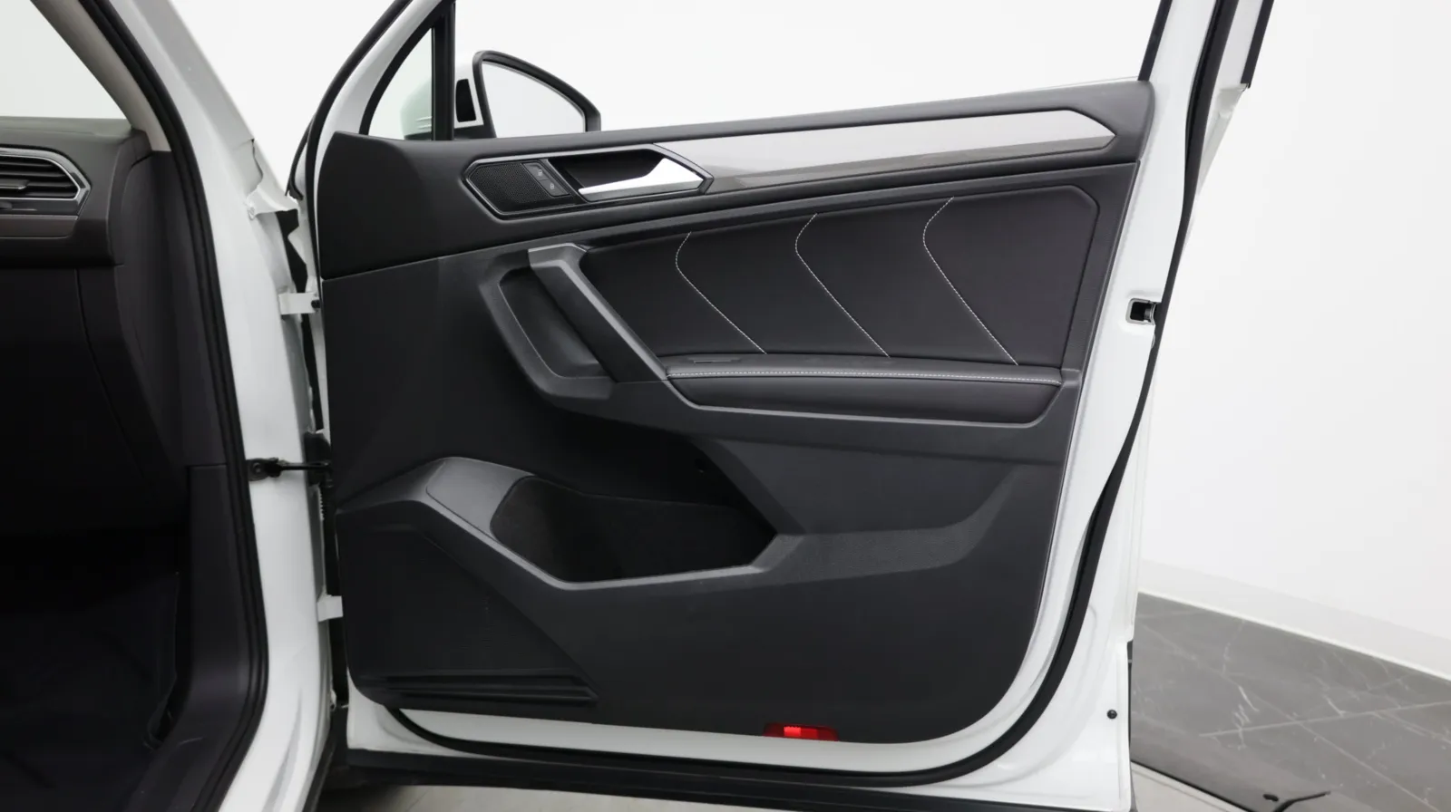 Volkswagen Tiguan photo 35