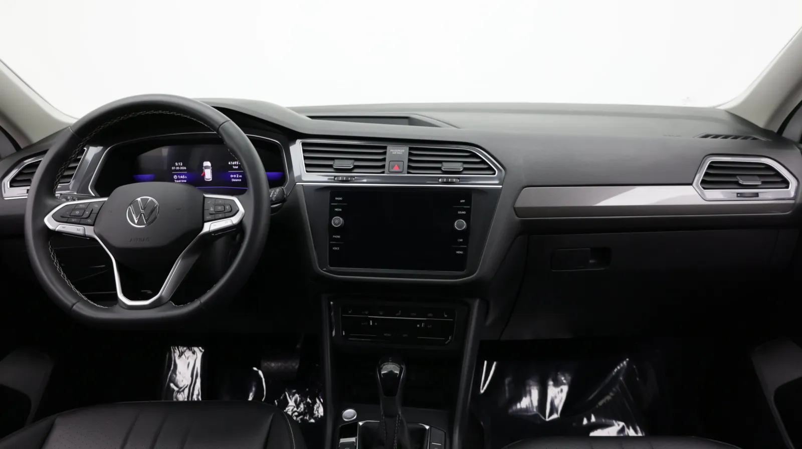 Volkswagen Tiguan photo 29