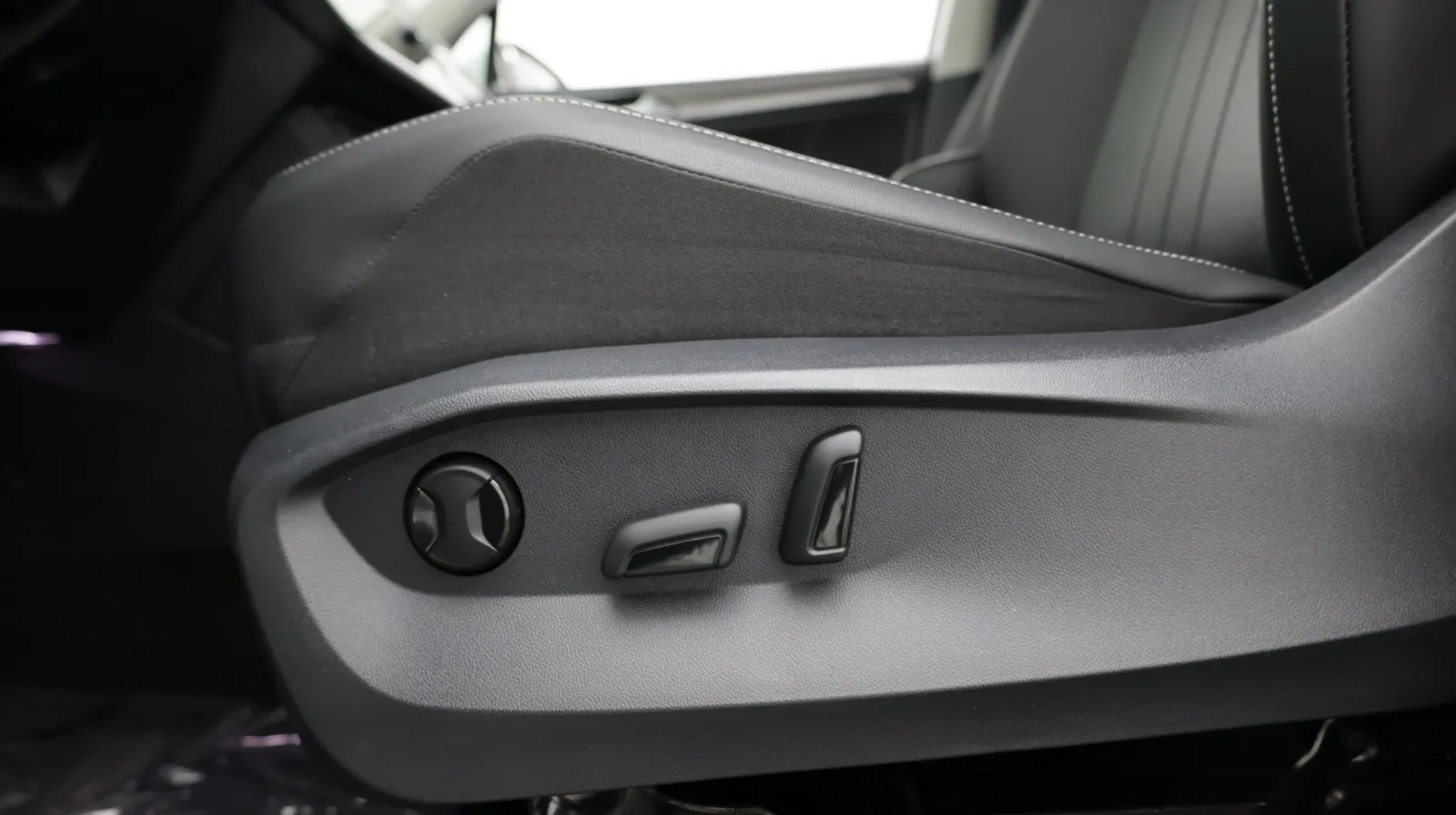 Volkswagen Tiguan photo 15