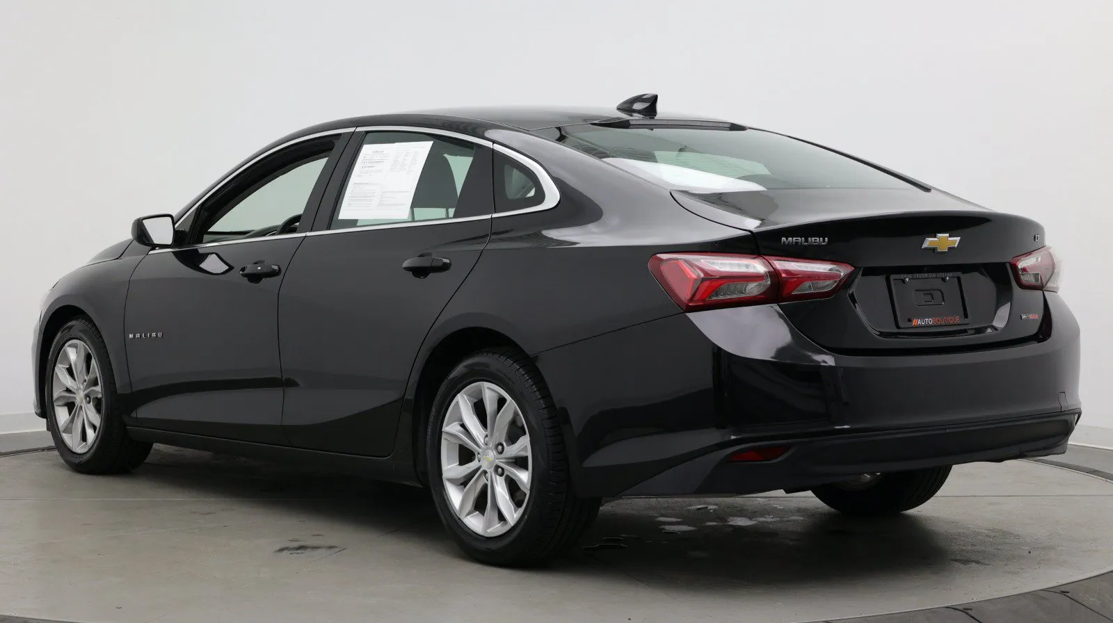 Chevrolet Malibu photo 4