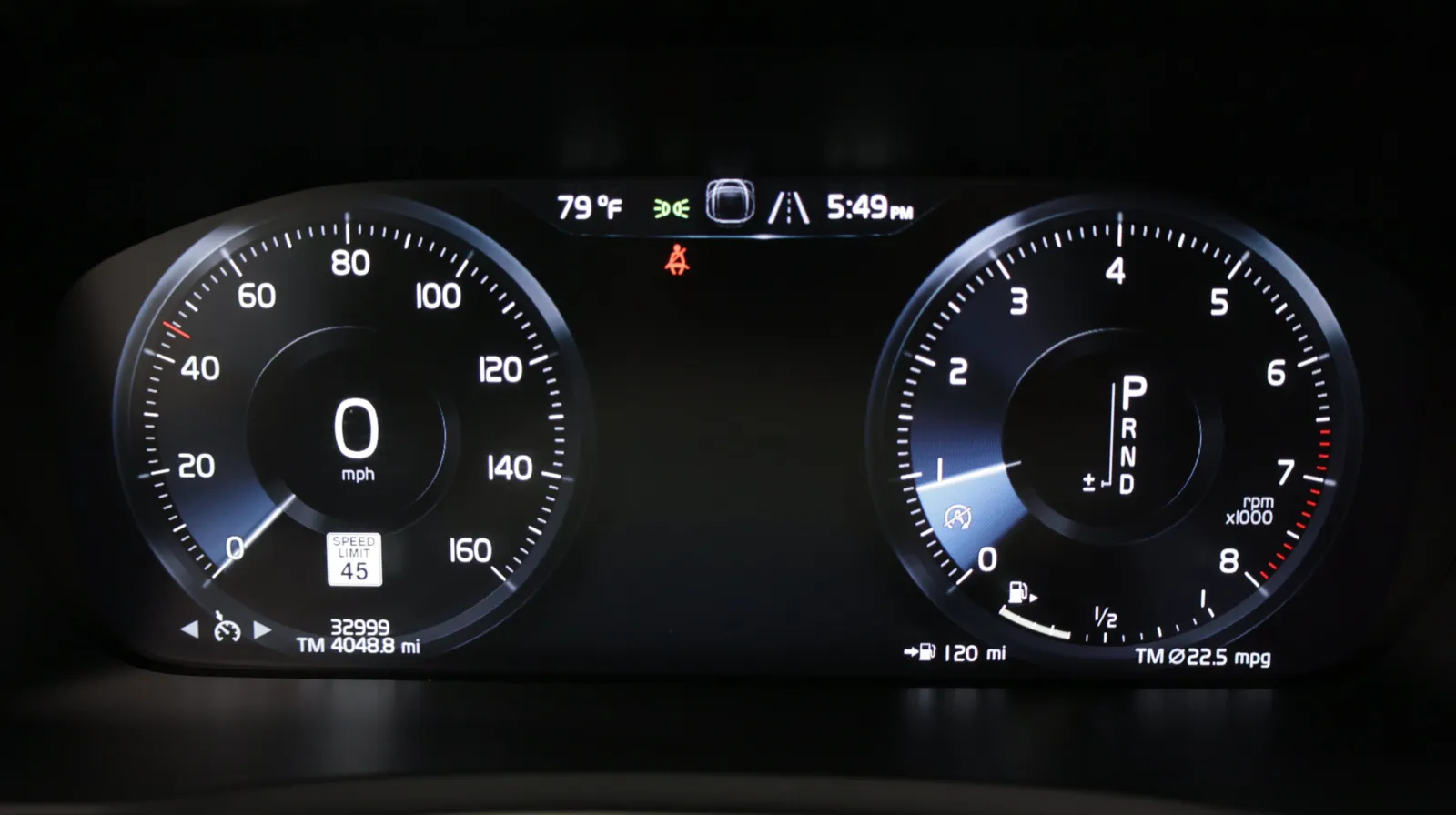 Volvo XC90 photo 20