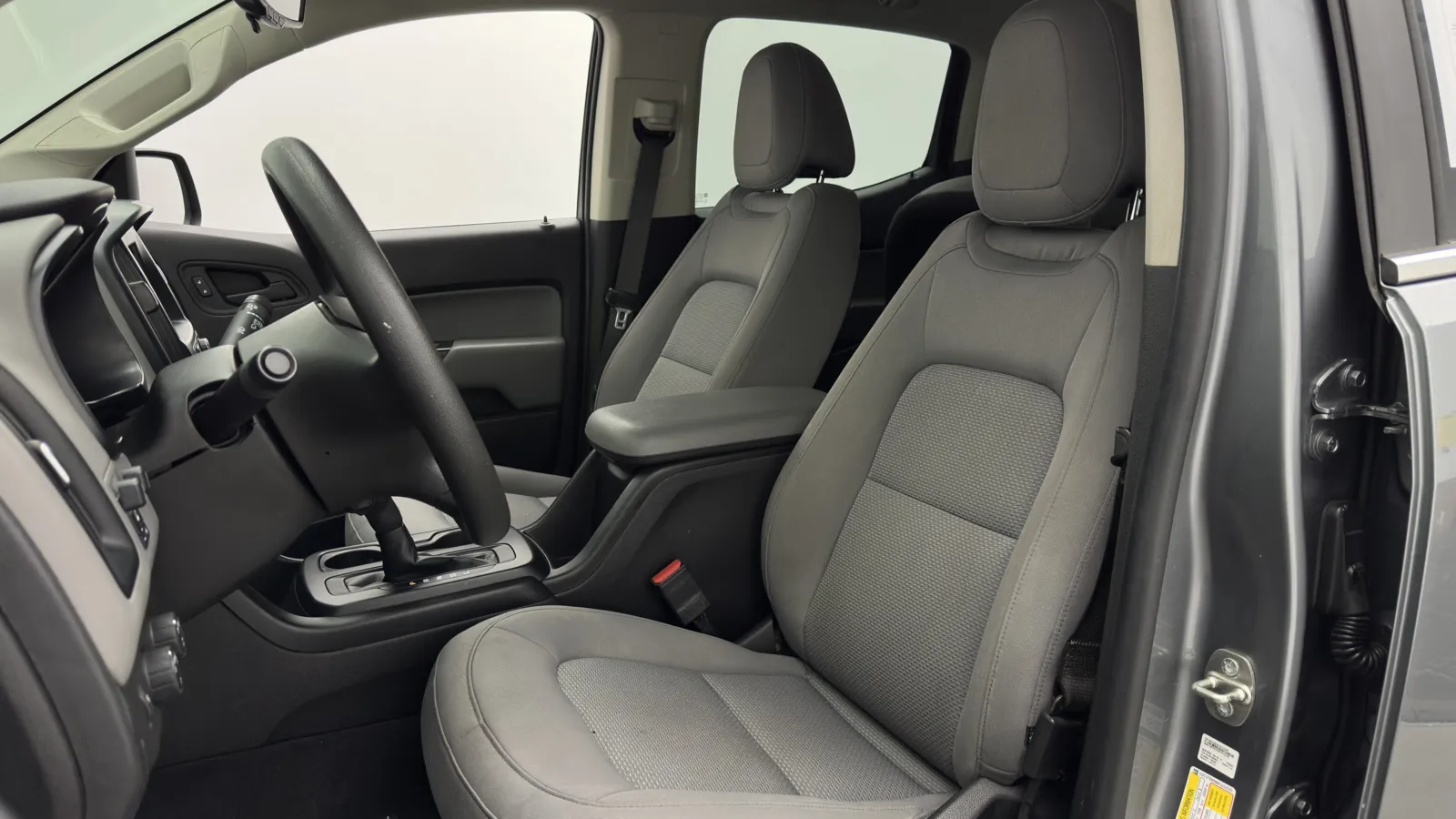 Chevrolet Colorado photo 13