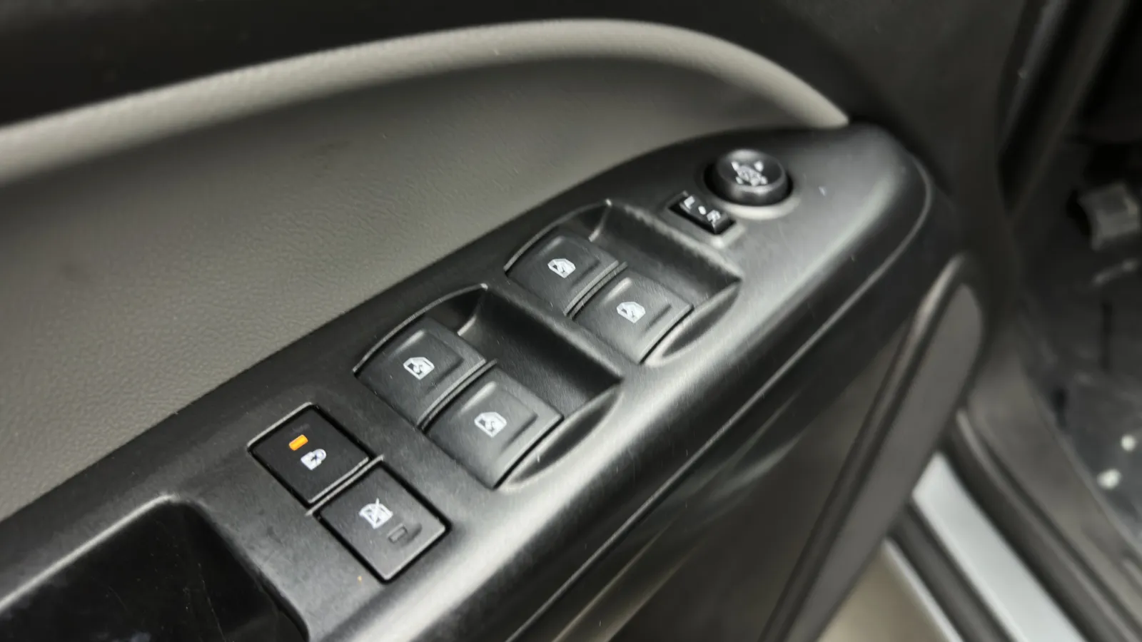 Chevrolet Colorado photo 11