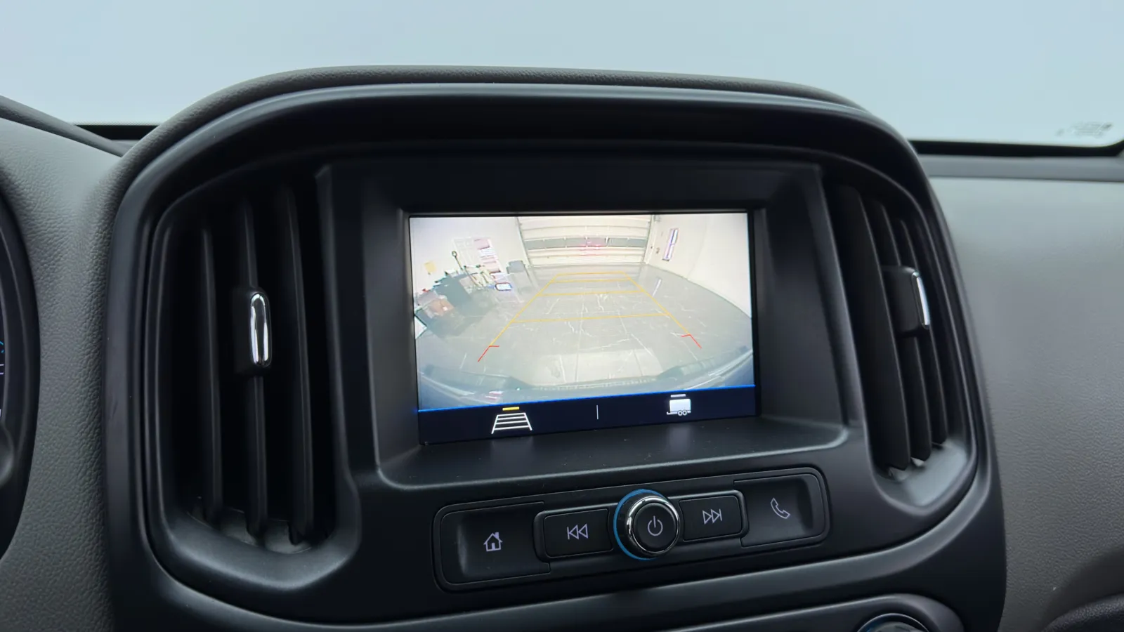 Chevrolet Colorado photo 19
