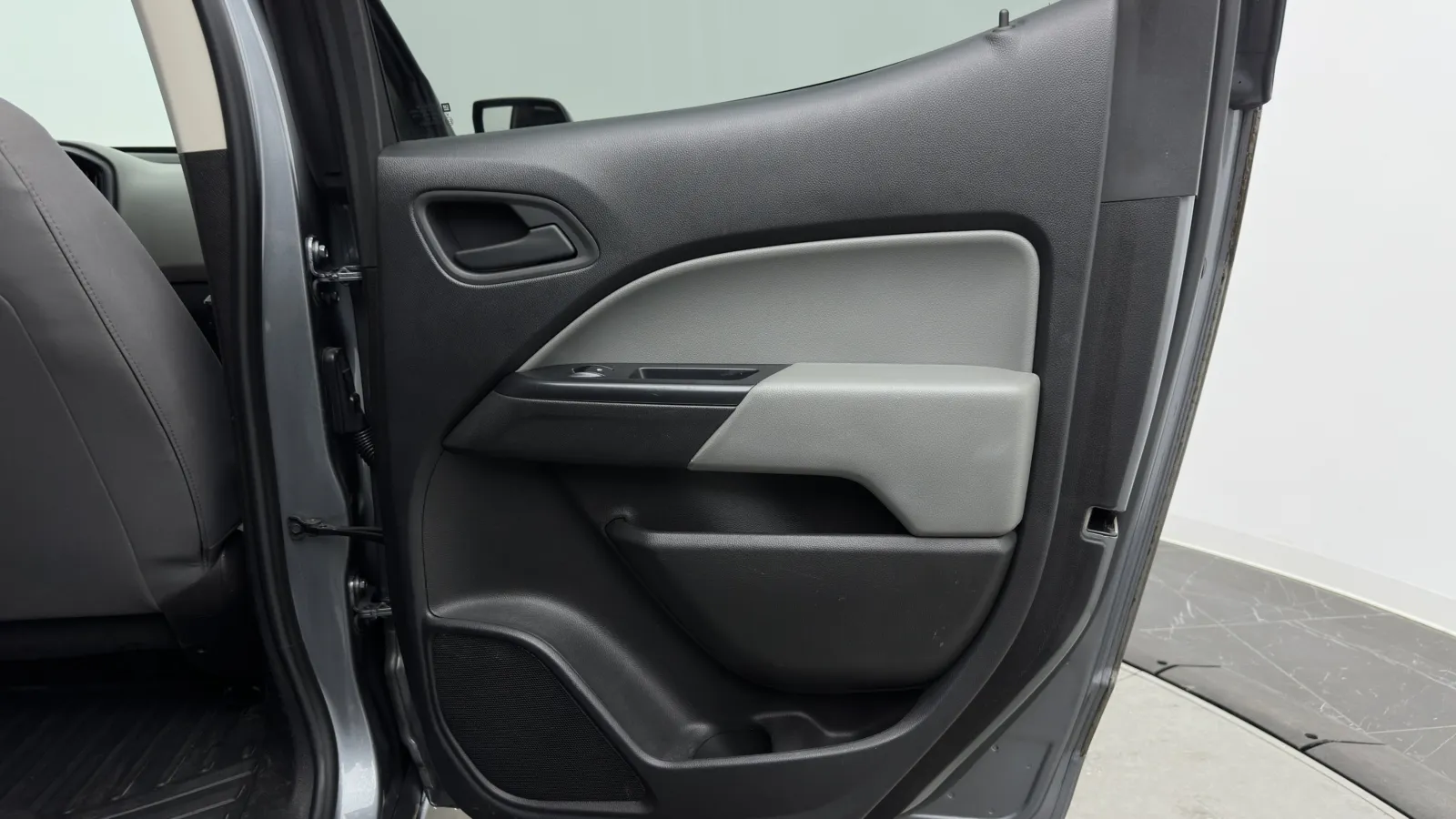 Chevrolet Colorado photo 29