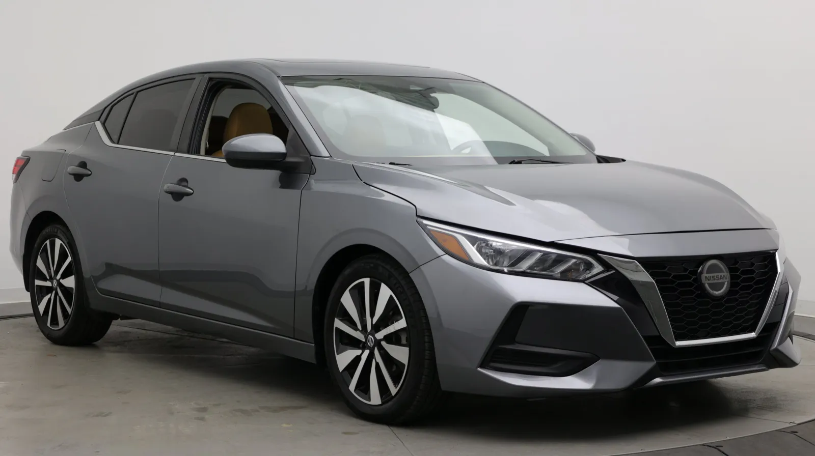 Nissan Sentra photo 3