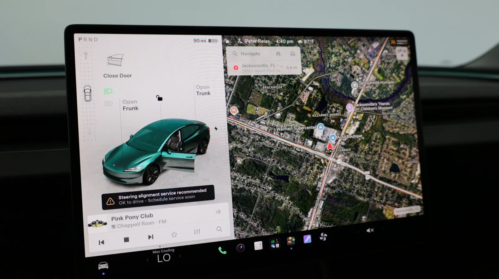 Tesla Model 3 photo 15