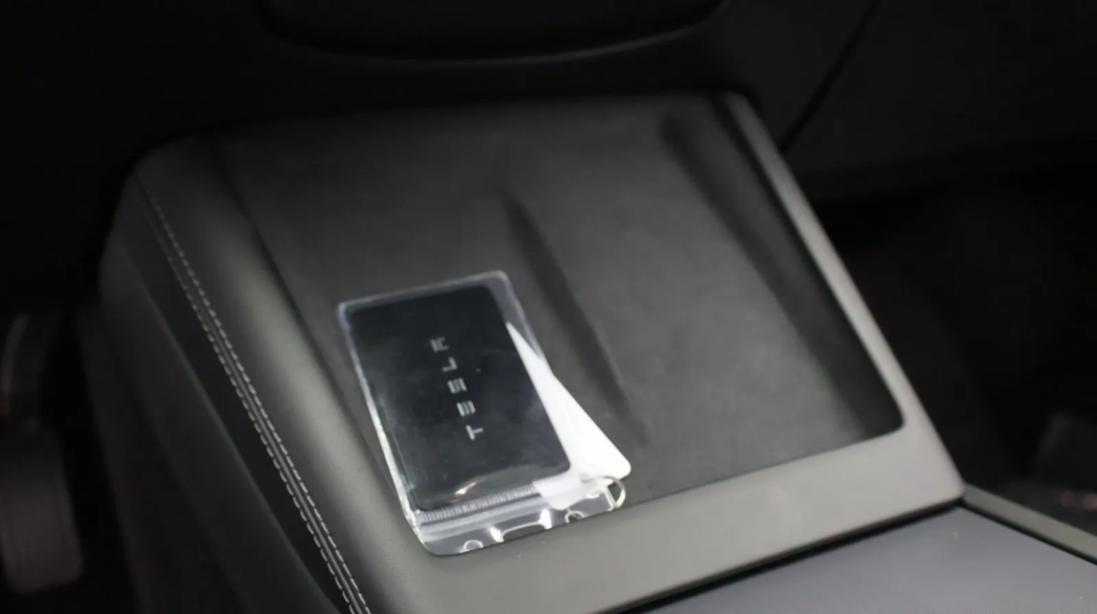 Tesla Model 3 photo 14