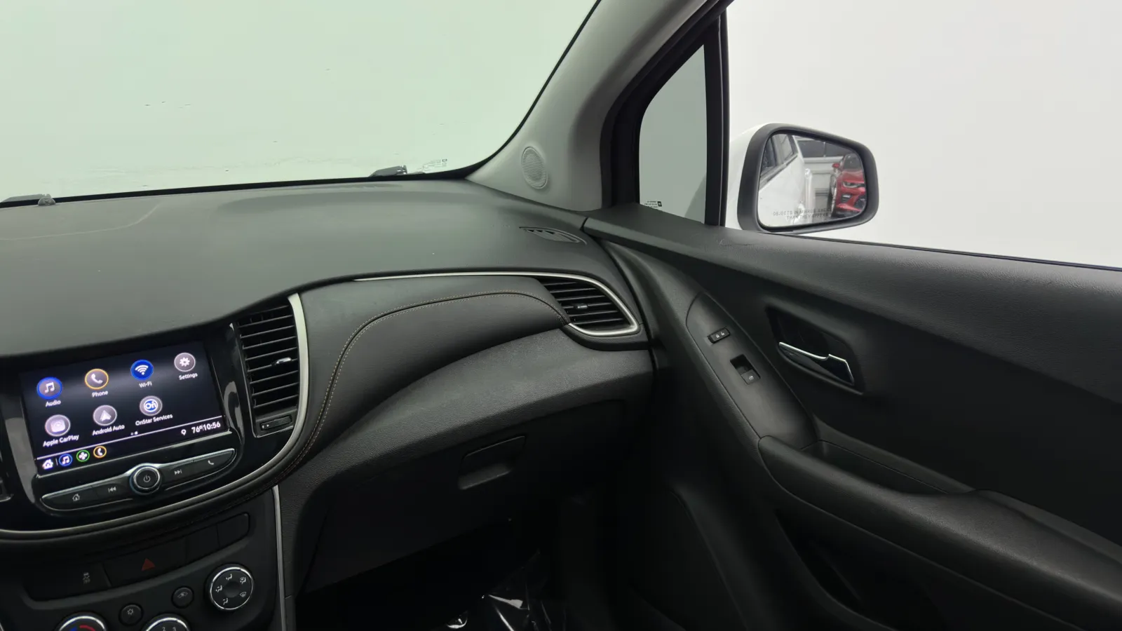 Chevrolet Trax photo 28