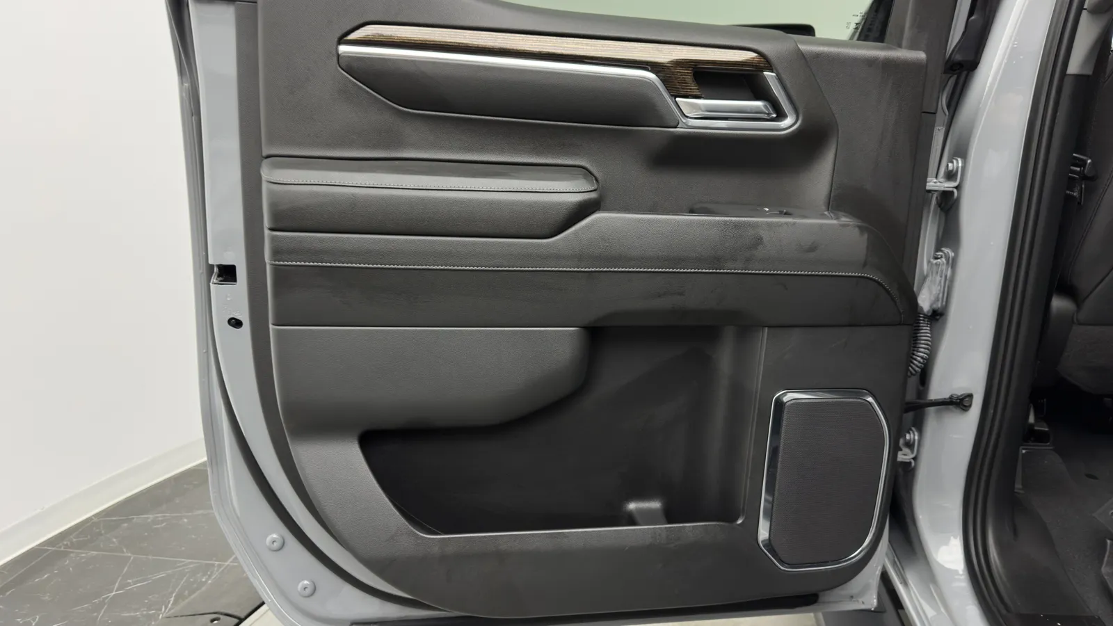 GMC Sierra photo 26
