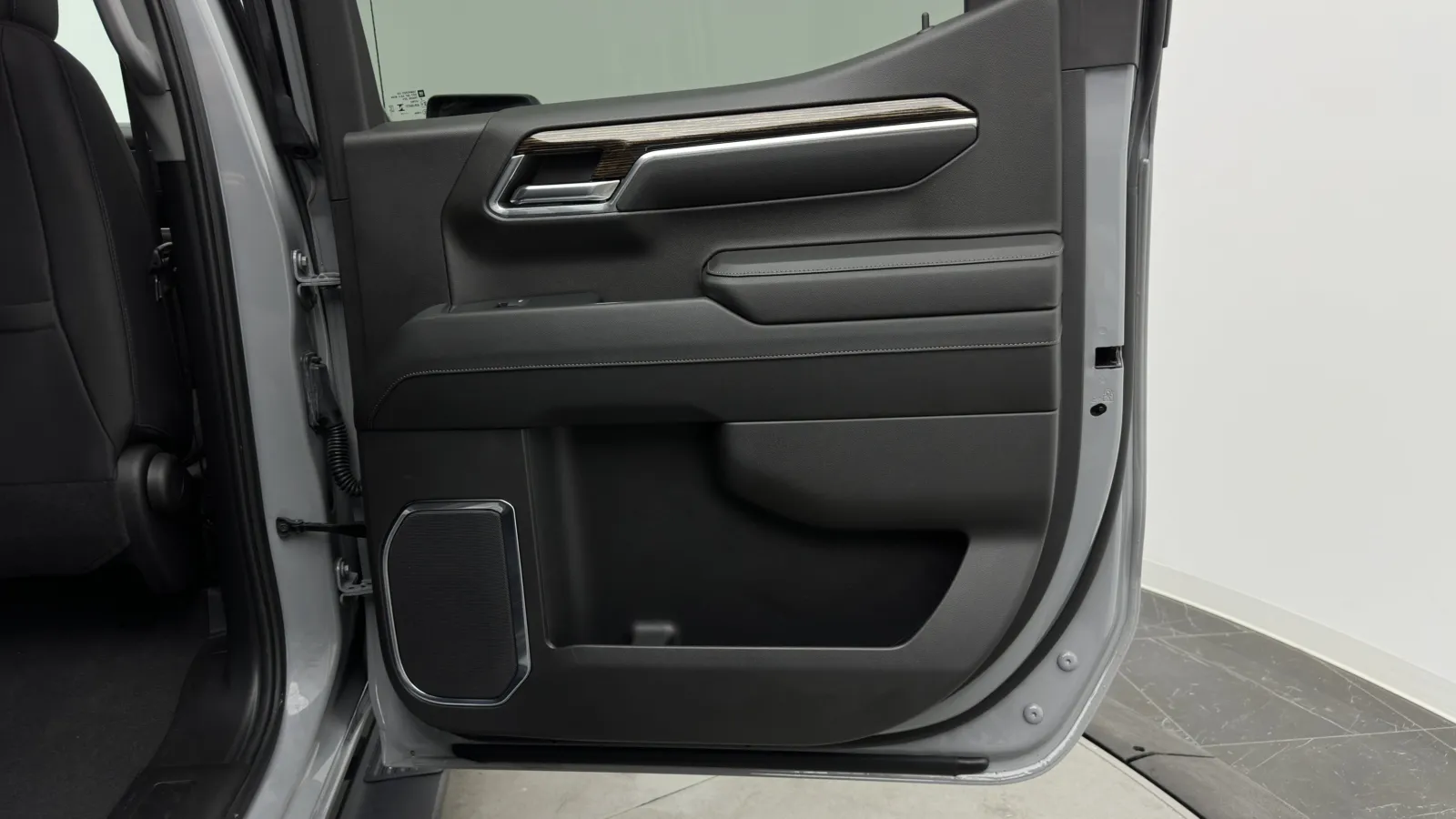 GMC Sierra photo 32