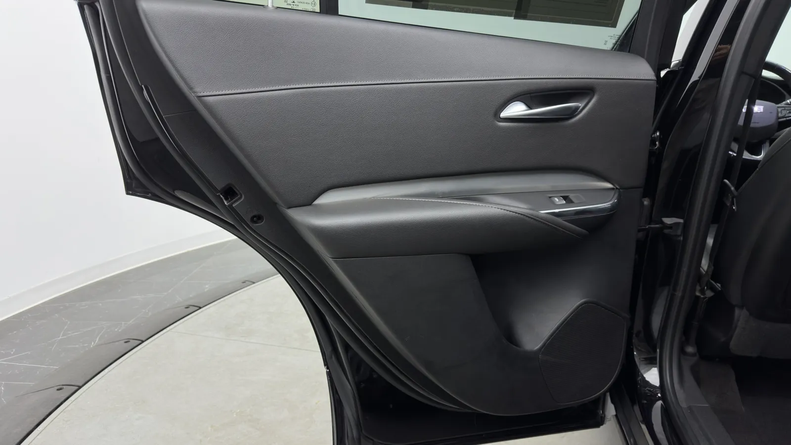 Cadillac XT4 photo 18