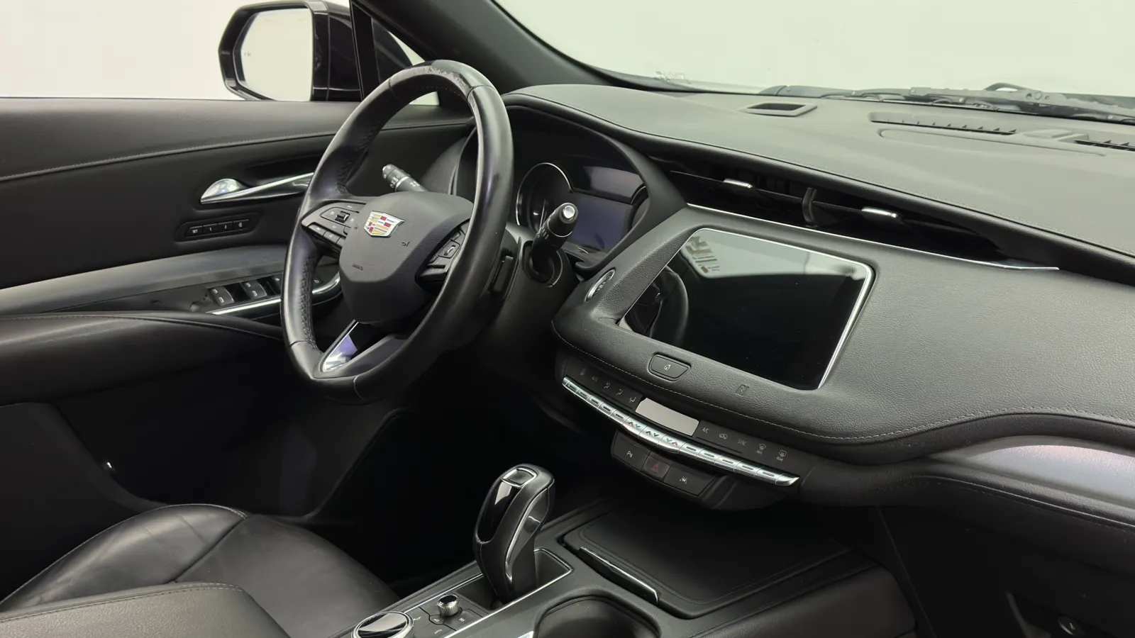 Cadillac XT4 photo 27