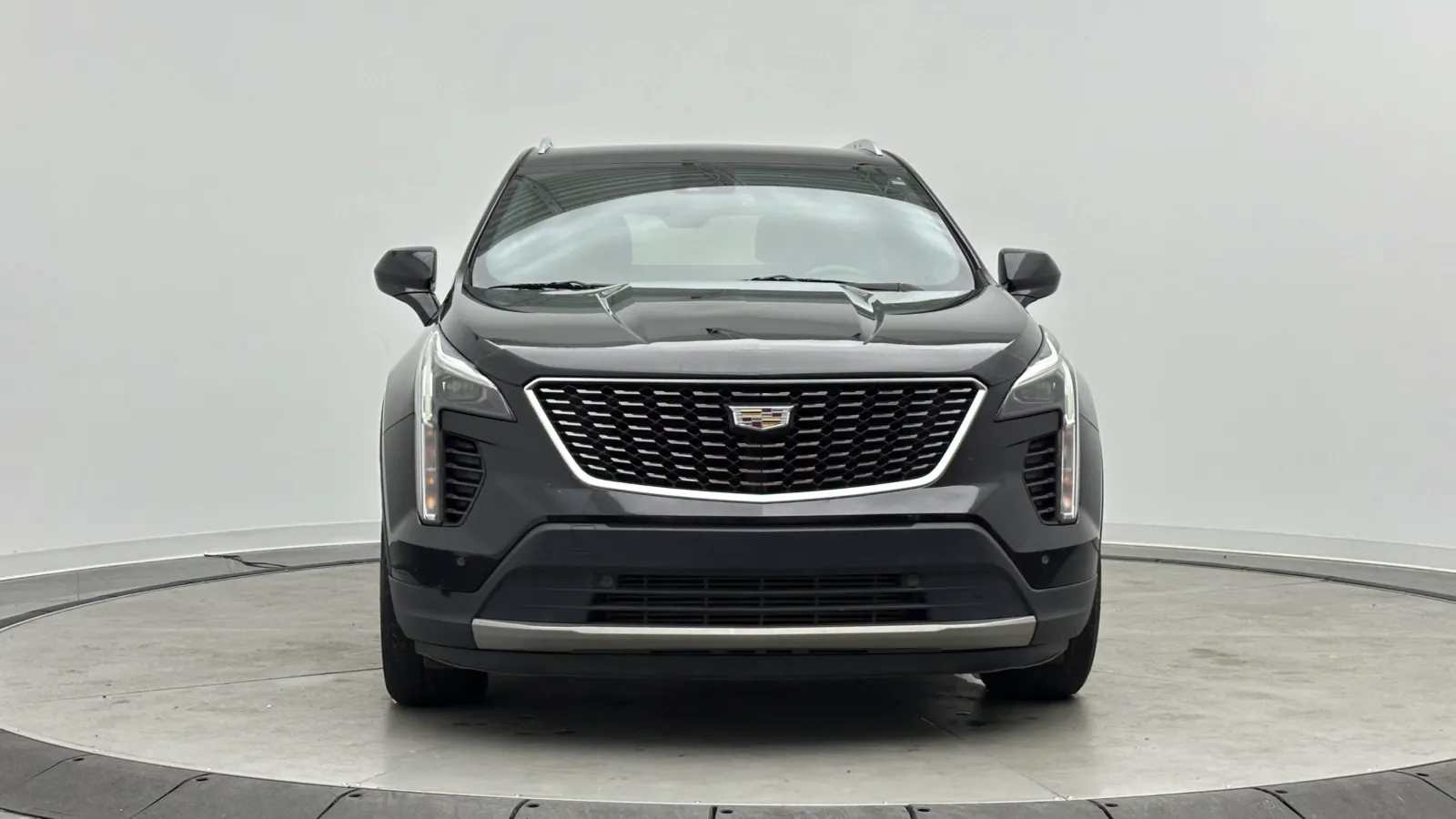 Cadillac XT4 photo 2