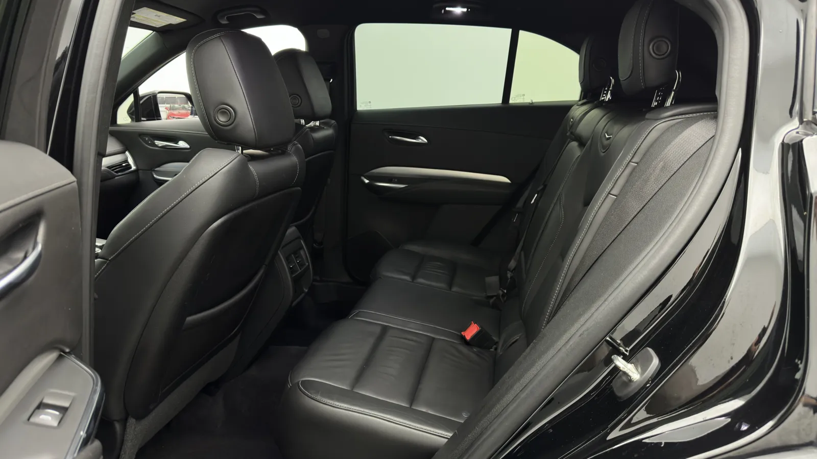 Cadillac XT4 photo 17