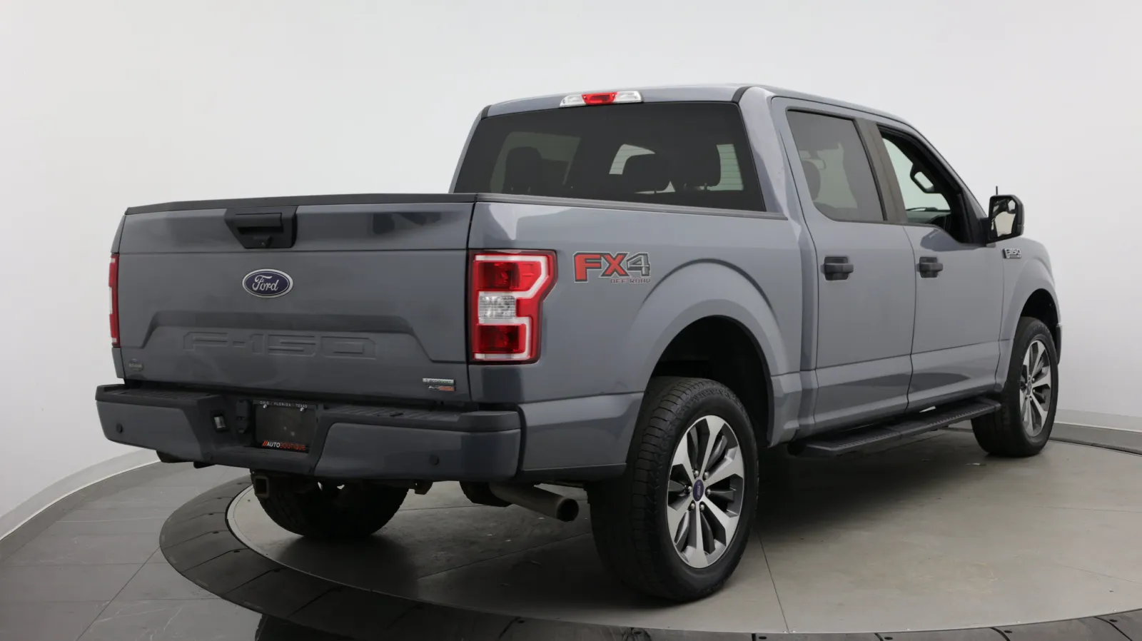 Ford F-150 photo 7