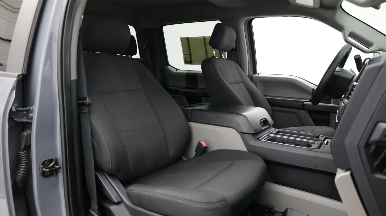 Ford F-150 photo 31