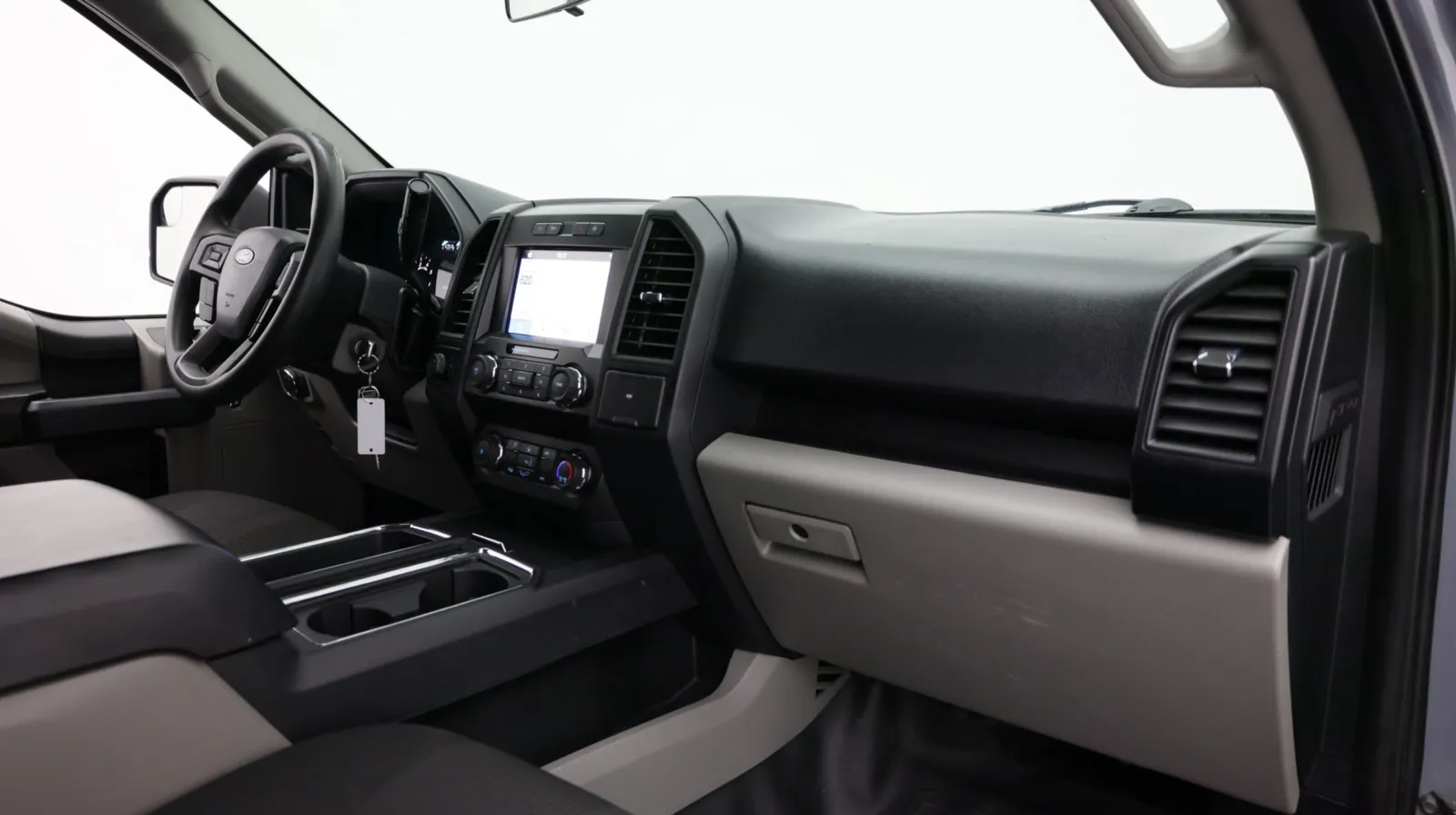 Ford F-150 photo 32
