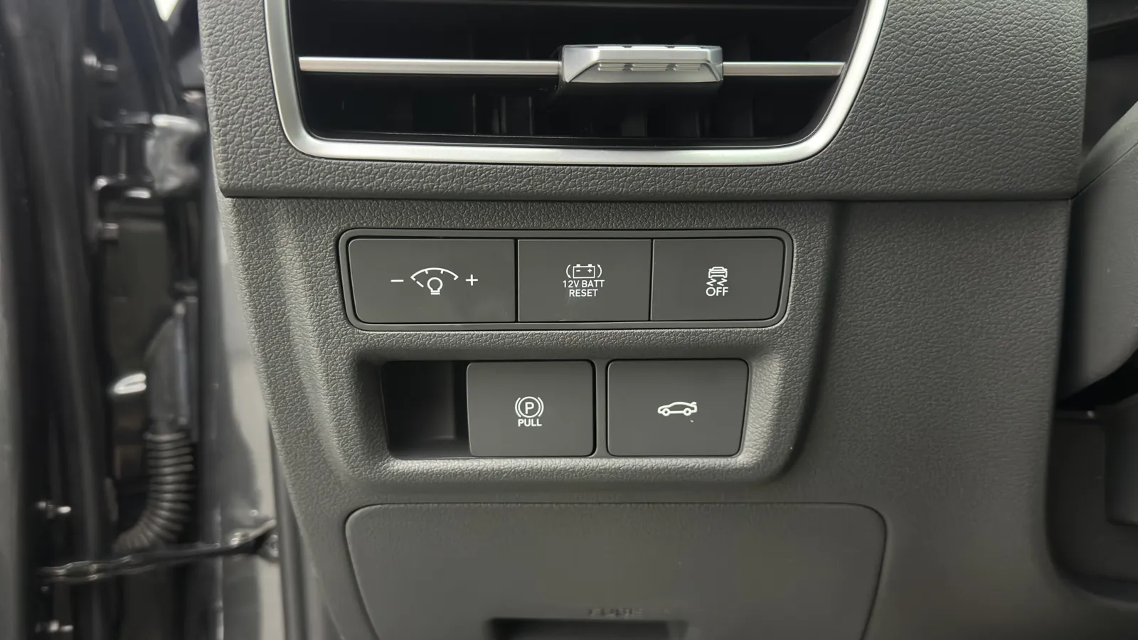 Hyundai Sonata photo 14