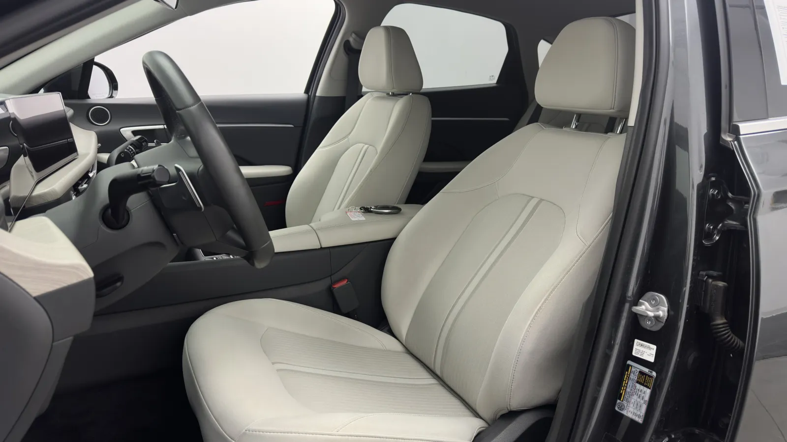 Hyundai Sonata photo 13