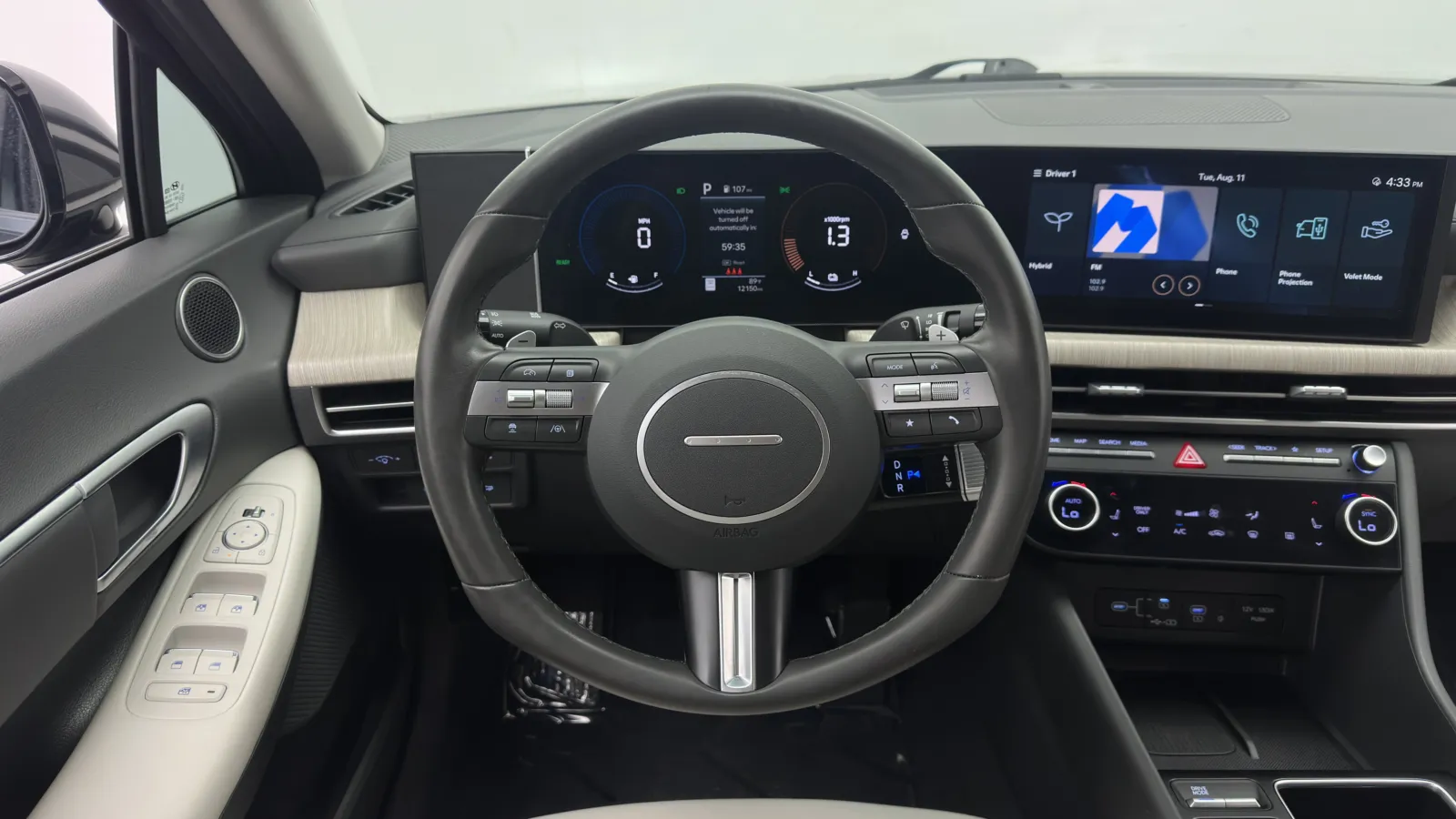 Hyundai Sonata photo 25