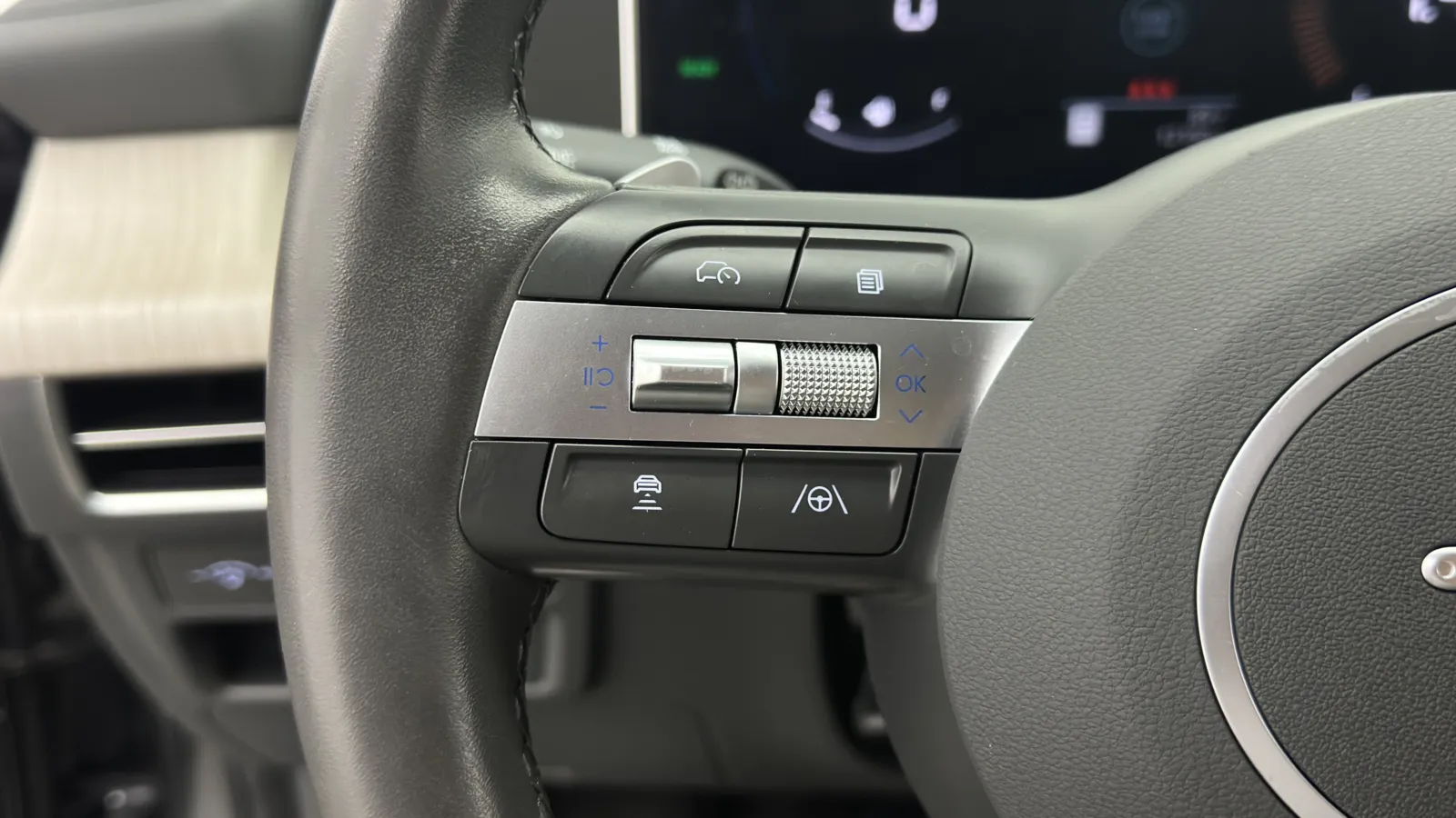 Hyundai Sonata photo 21