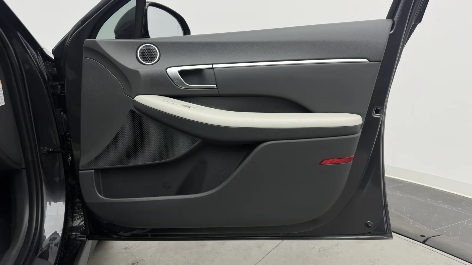 Hyundai Sonata photo 33