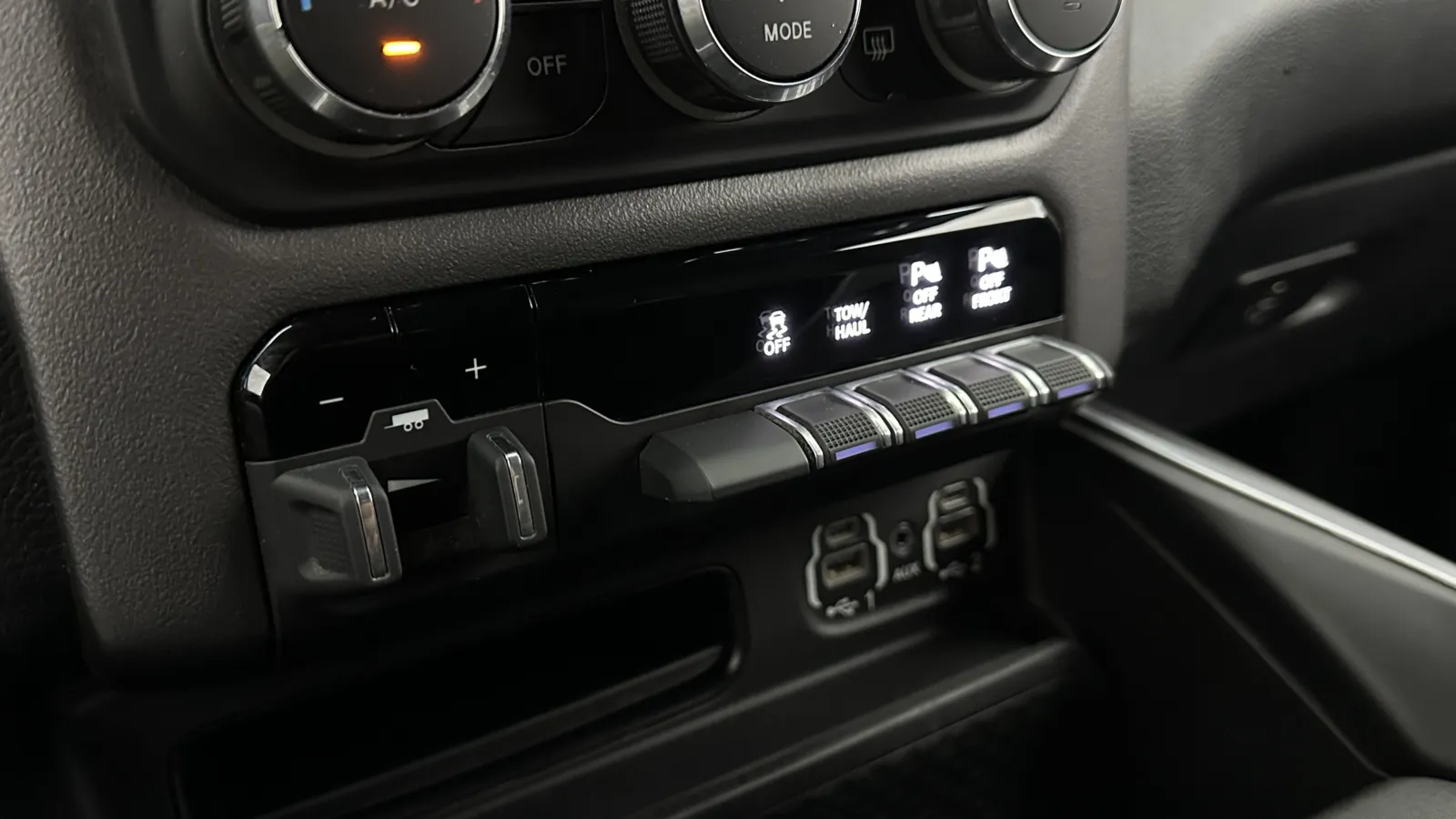 Ram 1500 photo 17
