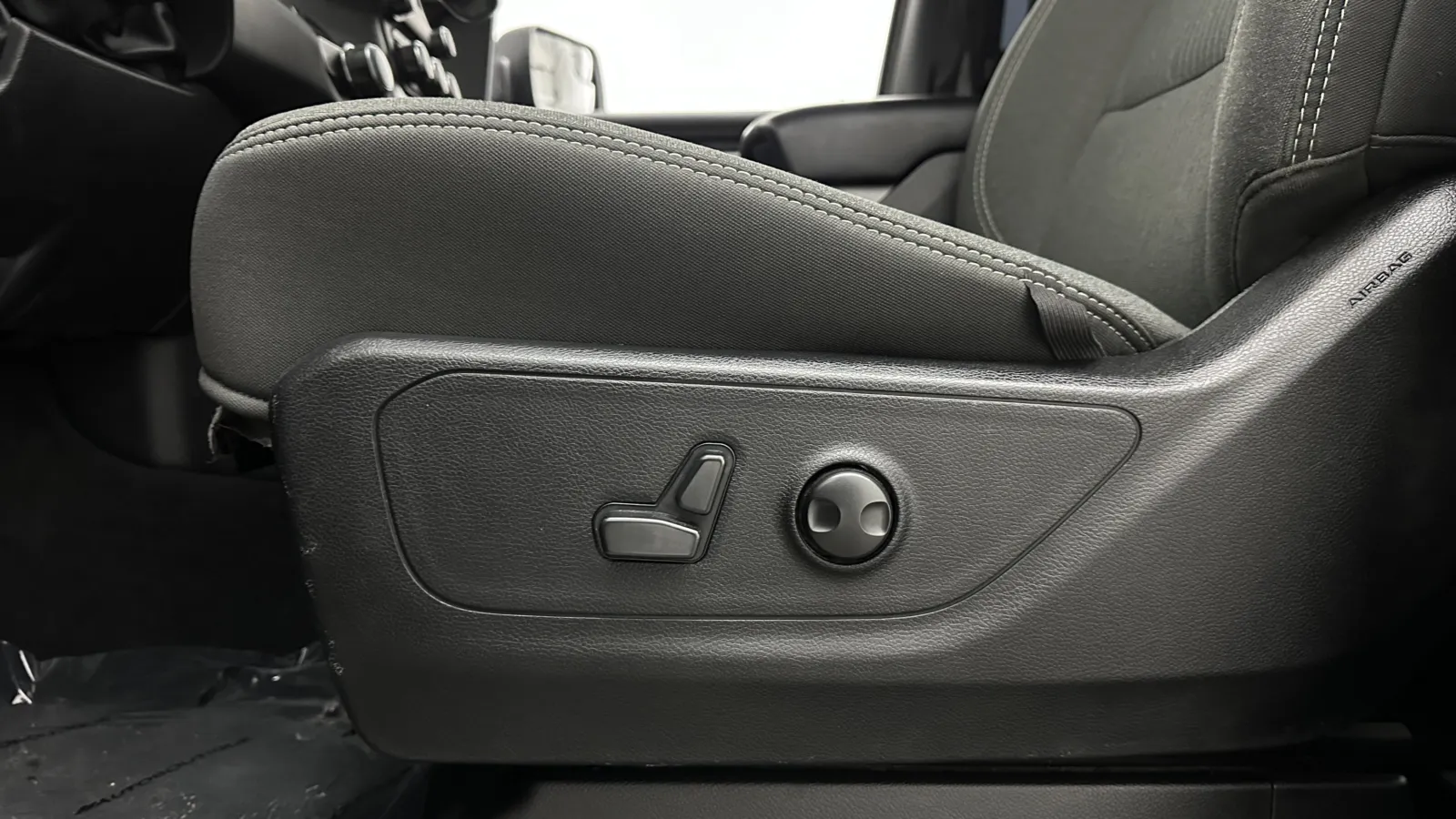 Ram 1500 photo 13