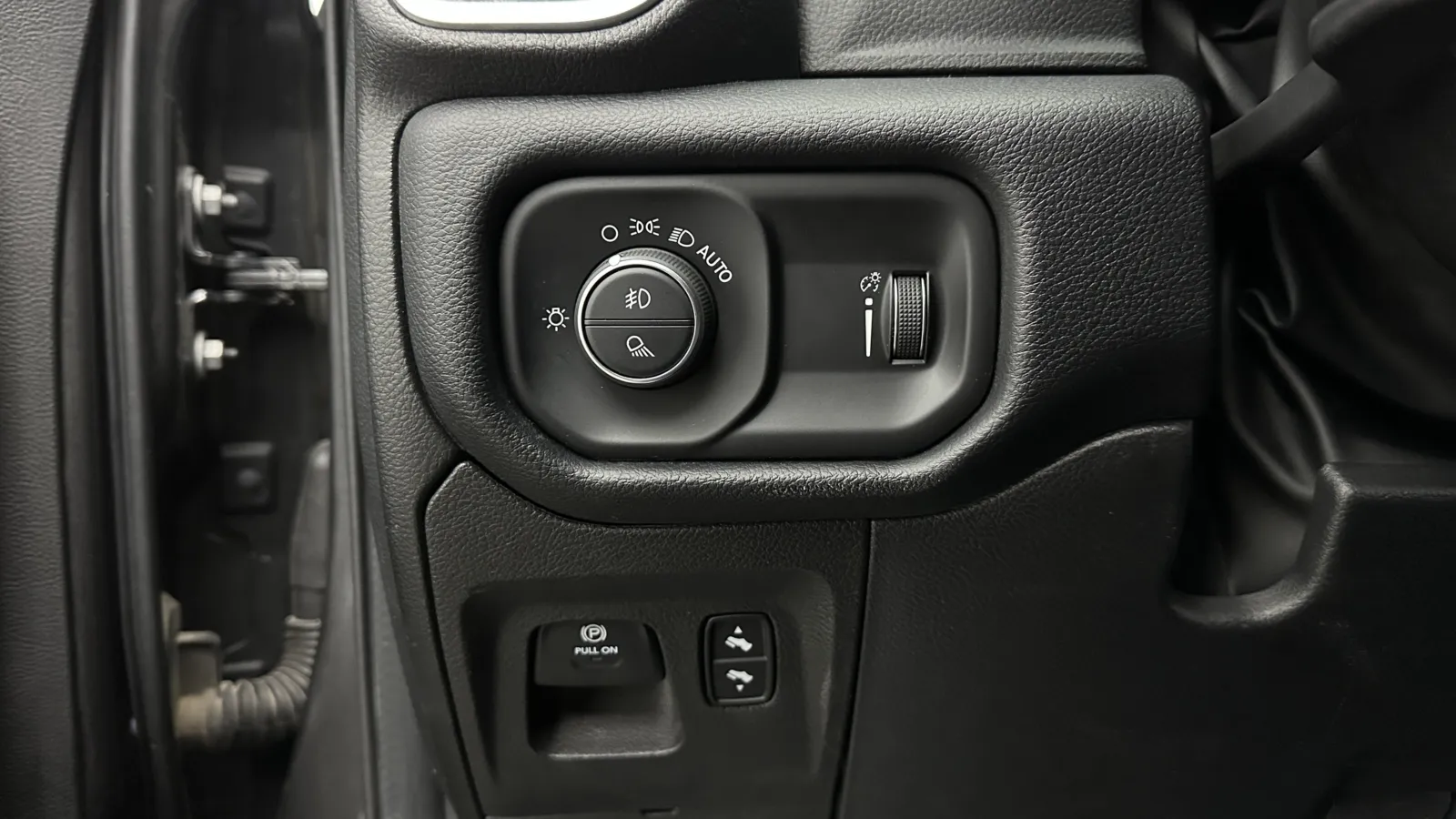Ram 1500 photo 15