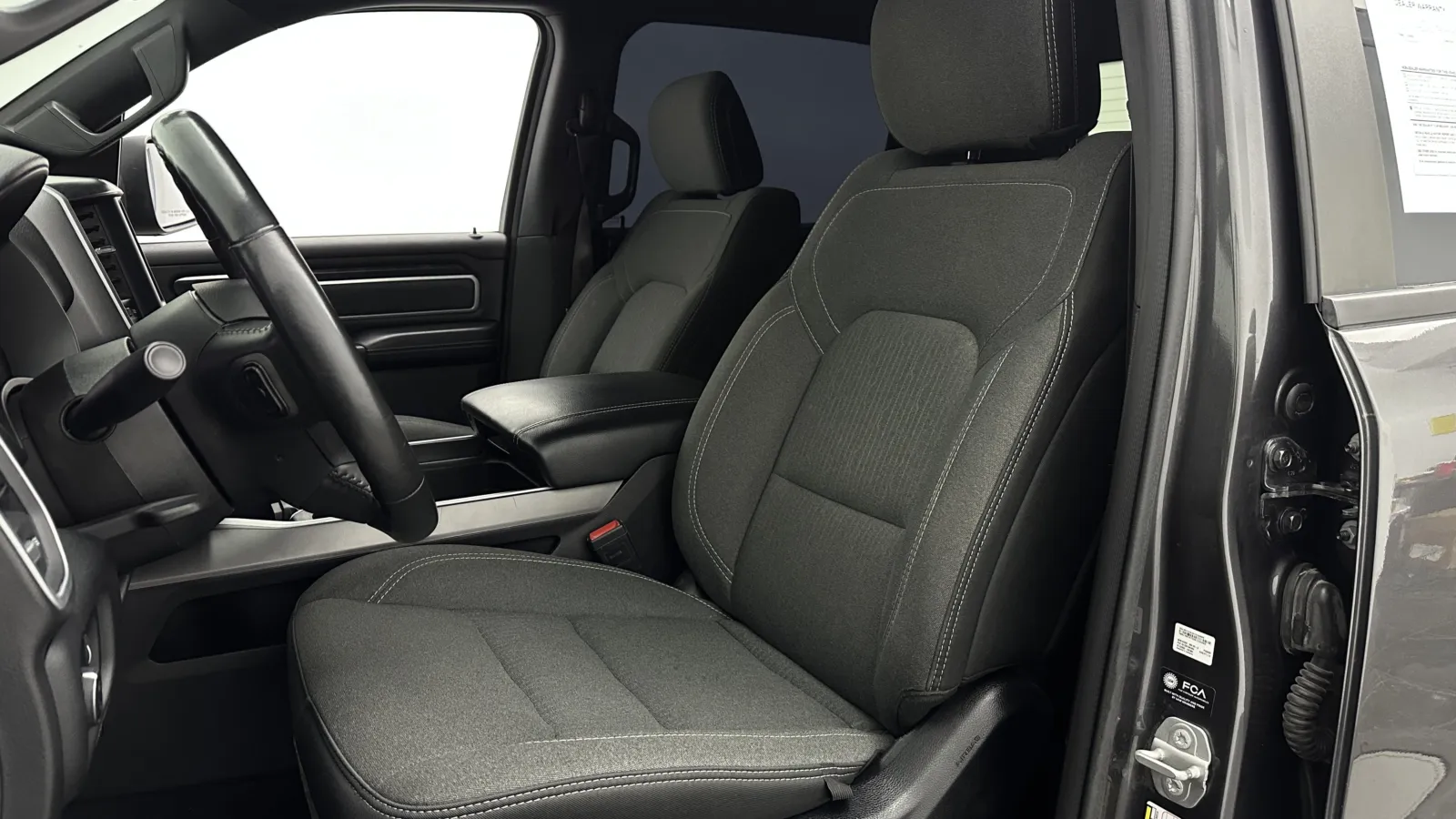 Ram 1500 photo 14