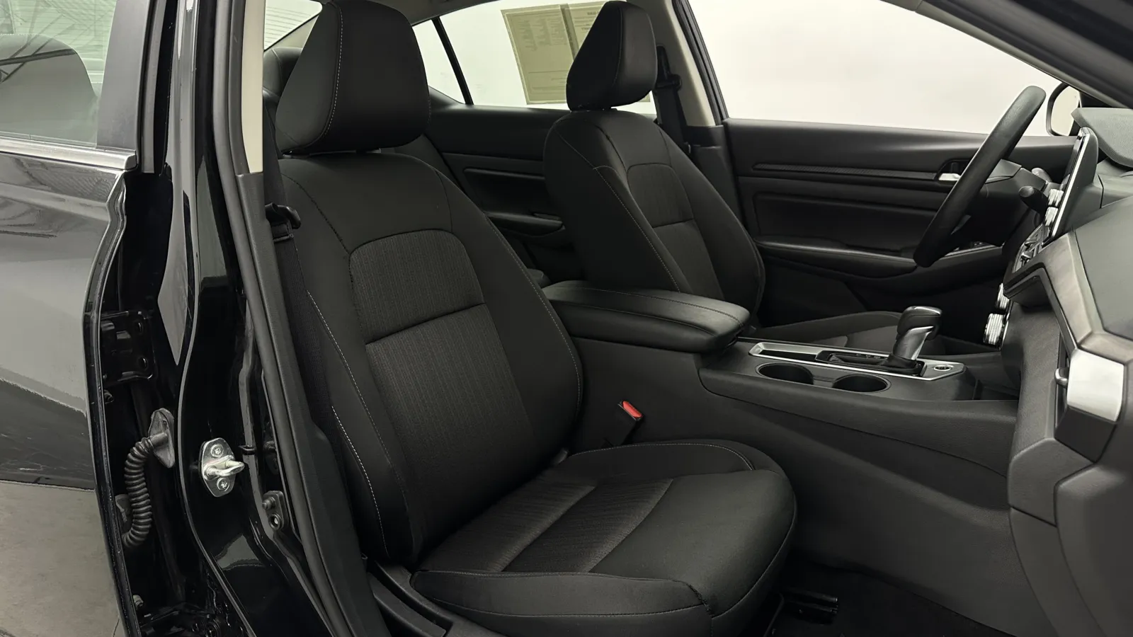 Nissan Altima photo 36
