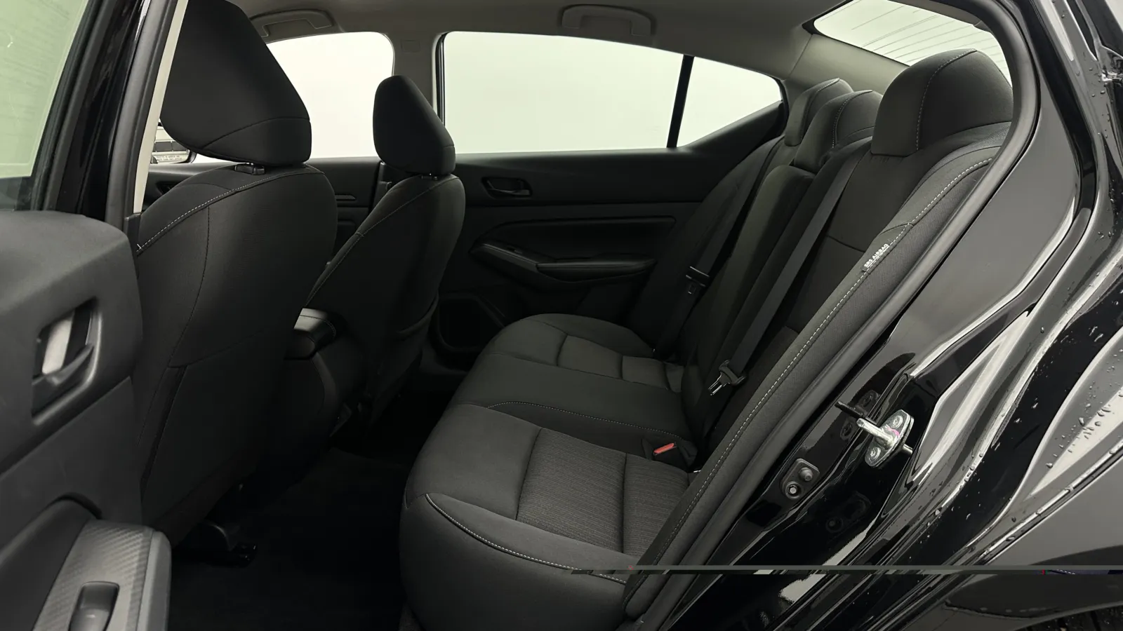 Nissan Altima photo 25