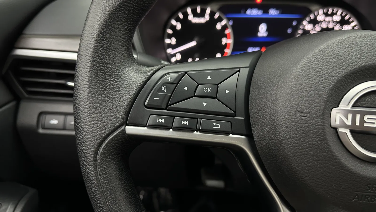 Nissan Altima photo 20