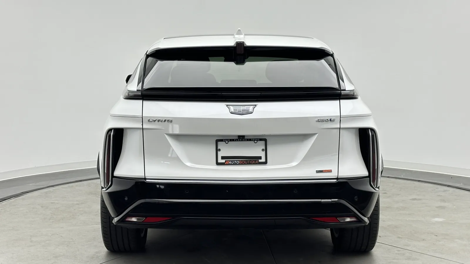 Cadillac Lyriq photo 7