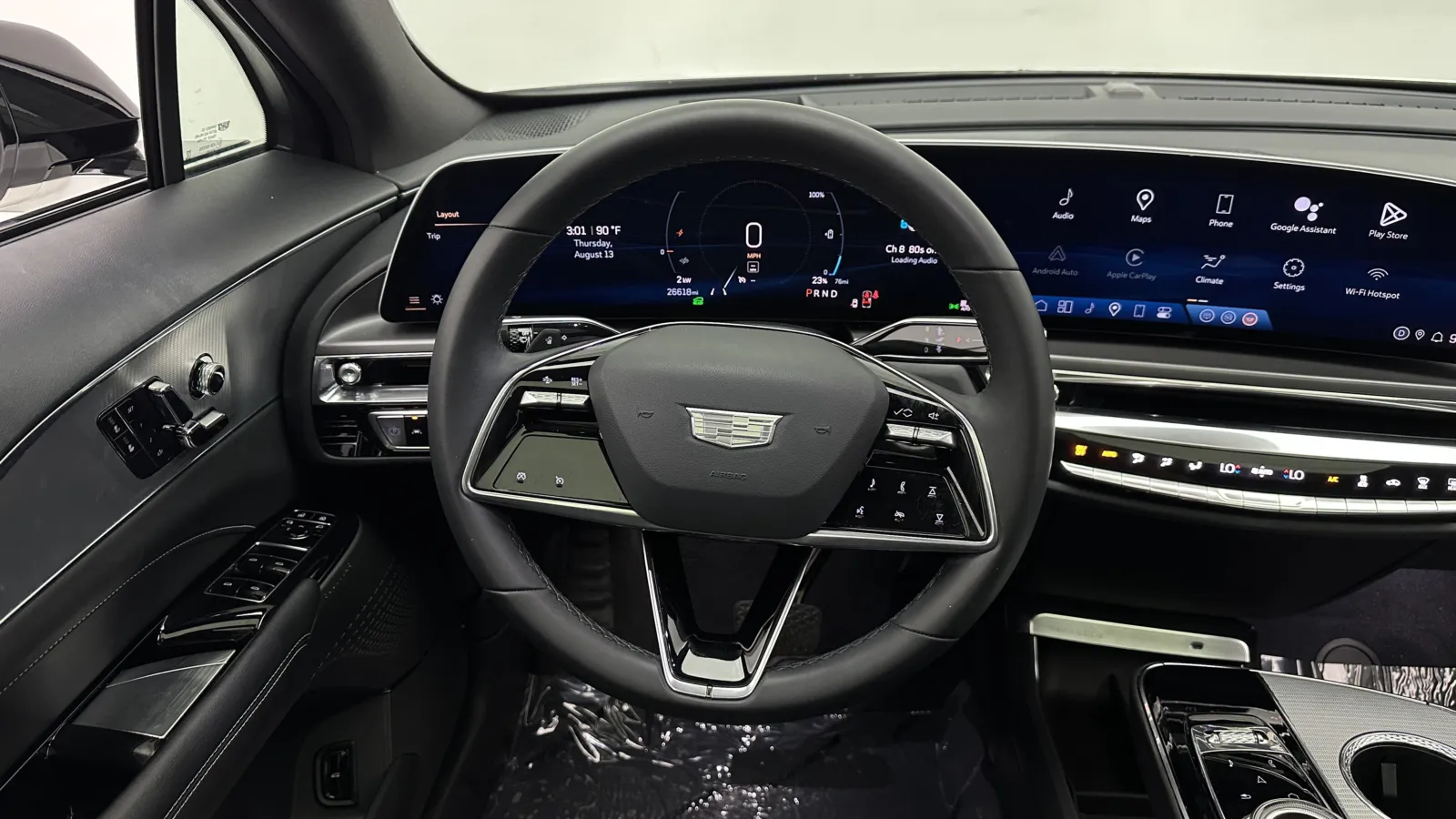 Cadillac Lyriq photo 27