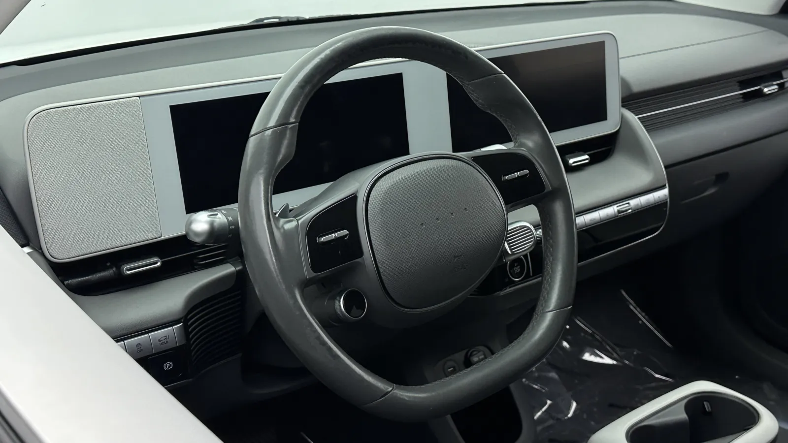 Hyundai Ioniq 5 photo 9