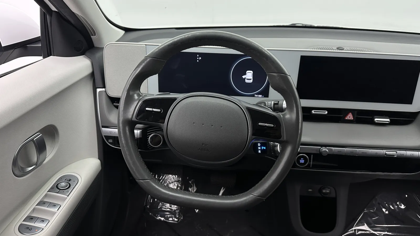 Hyundai Ioniq 5 photo 24