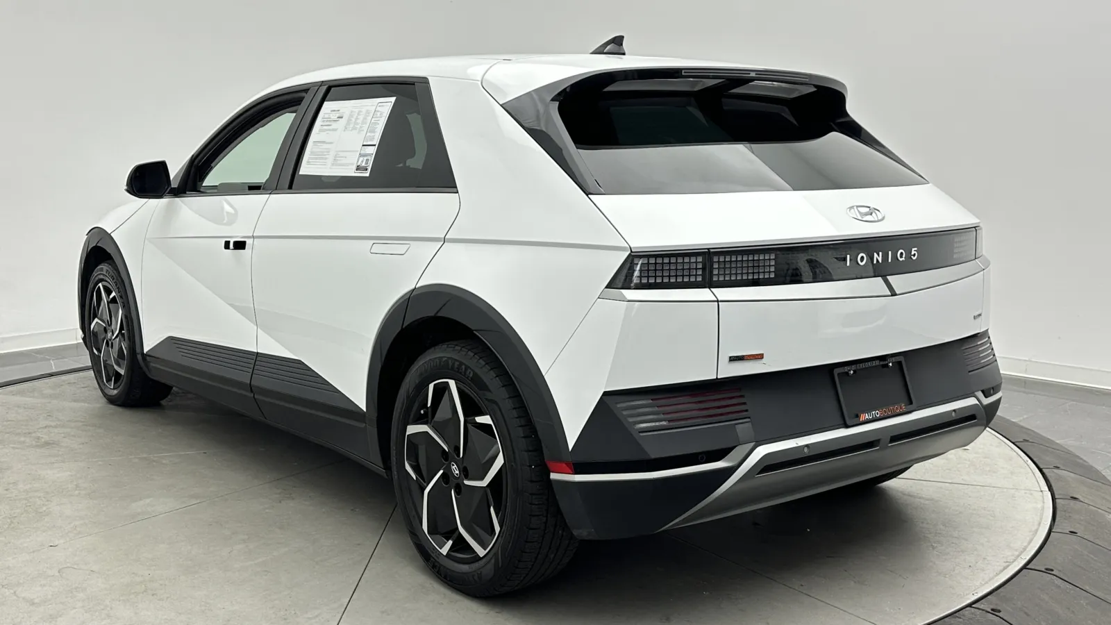 Hyundai Ioniq 5 photo 6