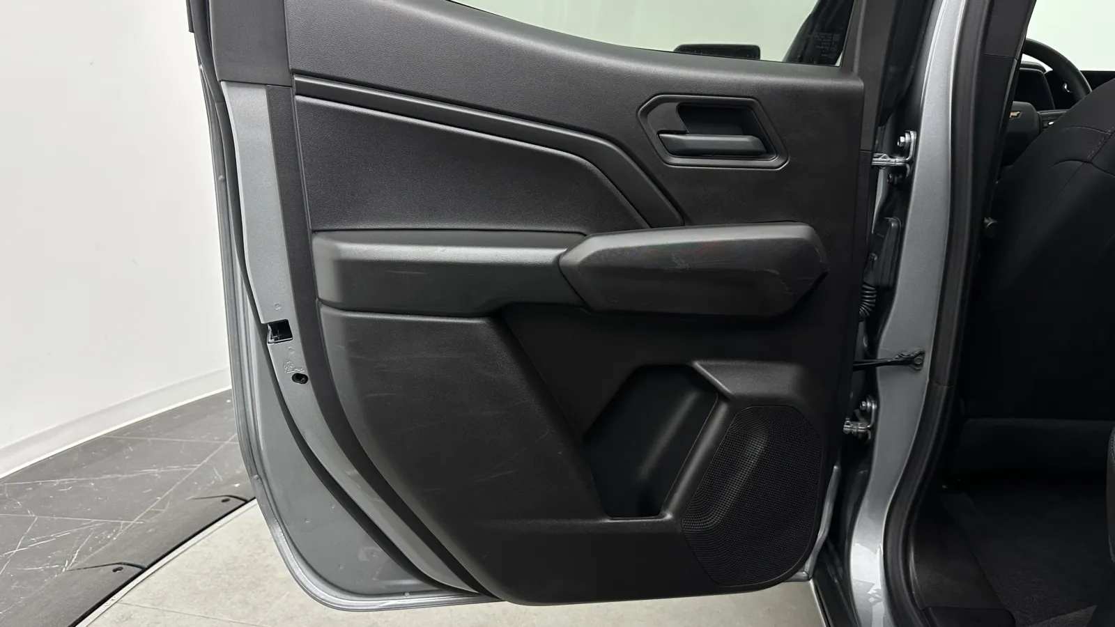 Chevrolet Colorado photo 23