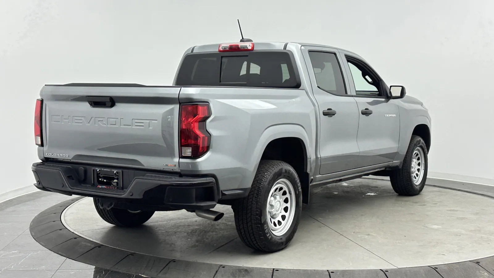 Chevrolet Colorado photo 7