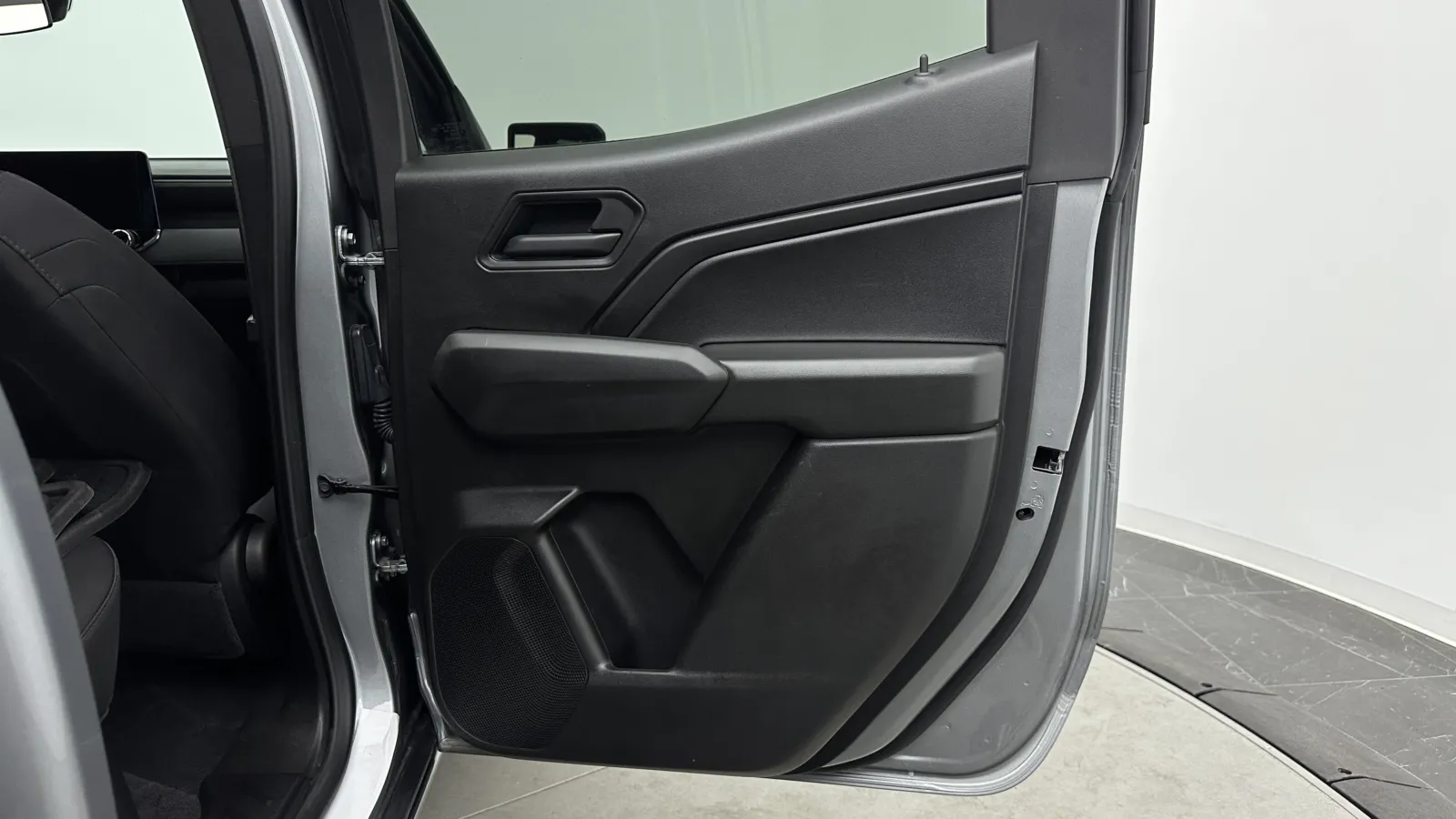 Chevrolet Colorado photo 29
