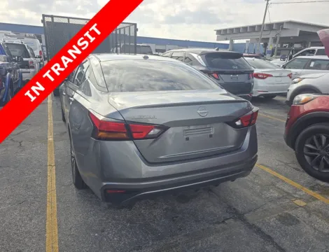 More photos of 2023 Nissan Altima 2.5 SV at Auto Boutique Florida, FL