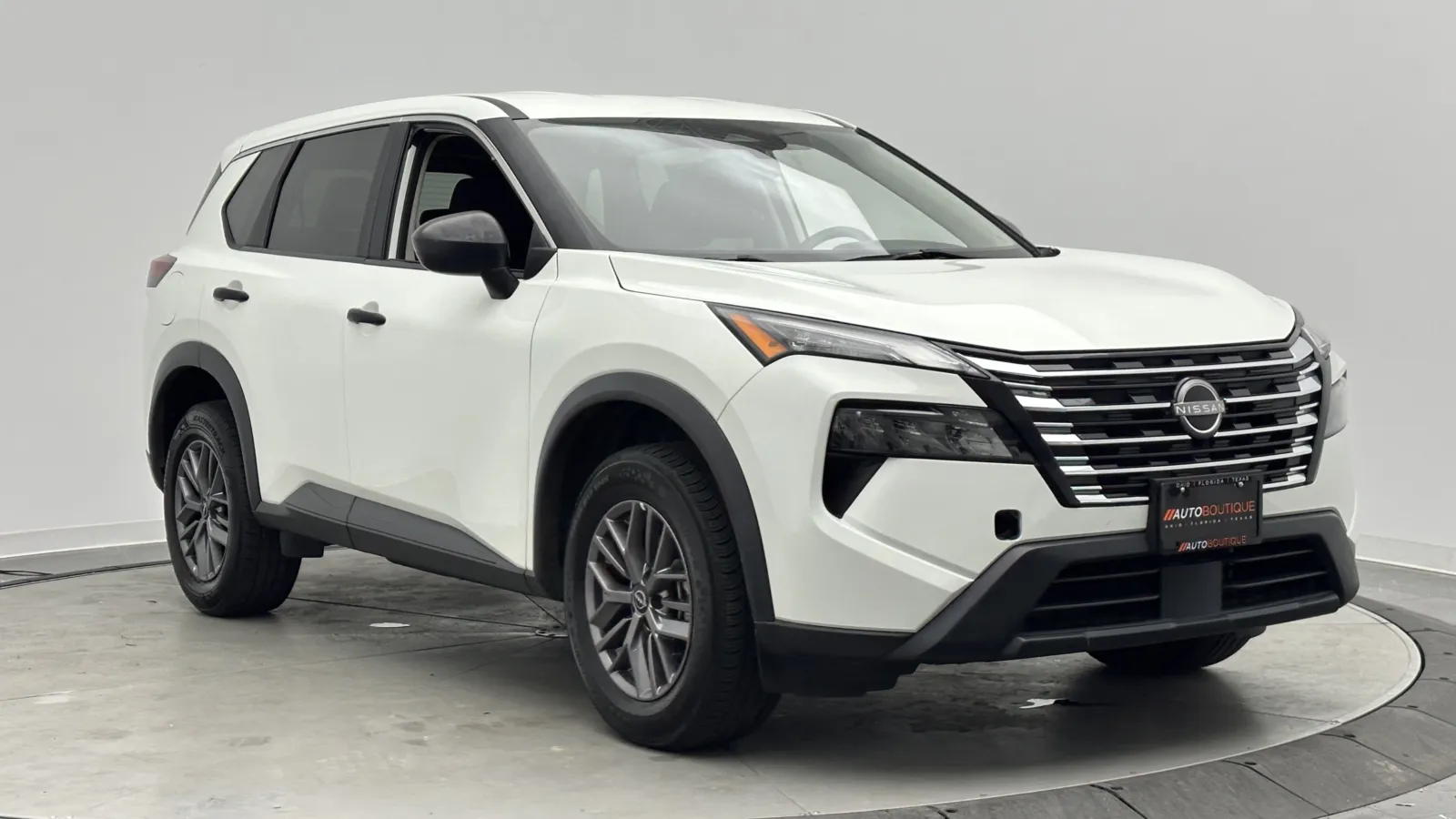 Nissan Rogue photo 3